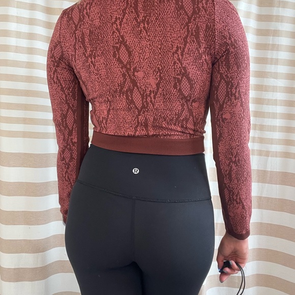 Fabletics top - Picture 2 of 2